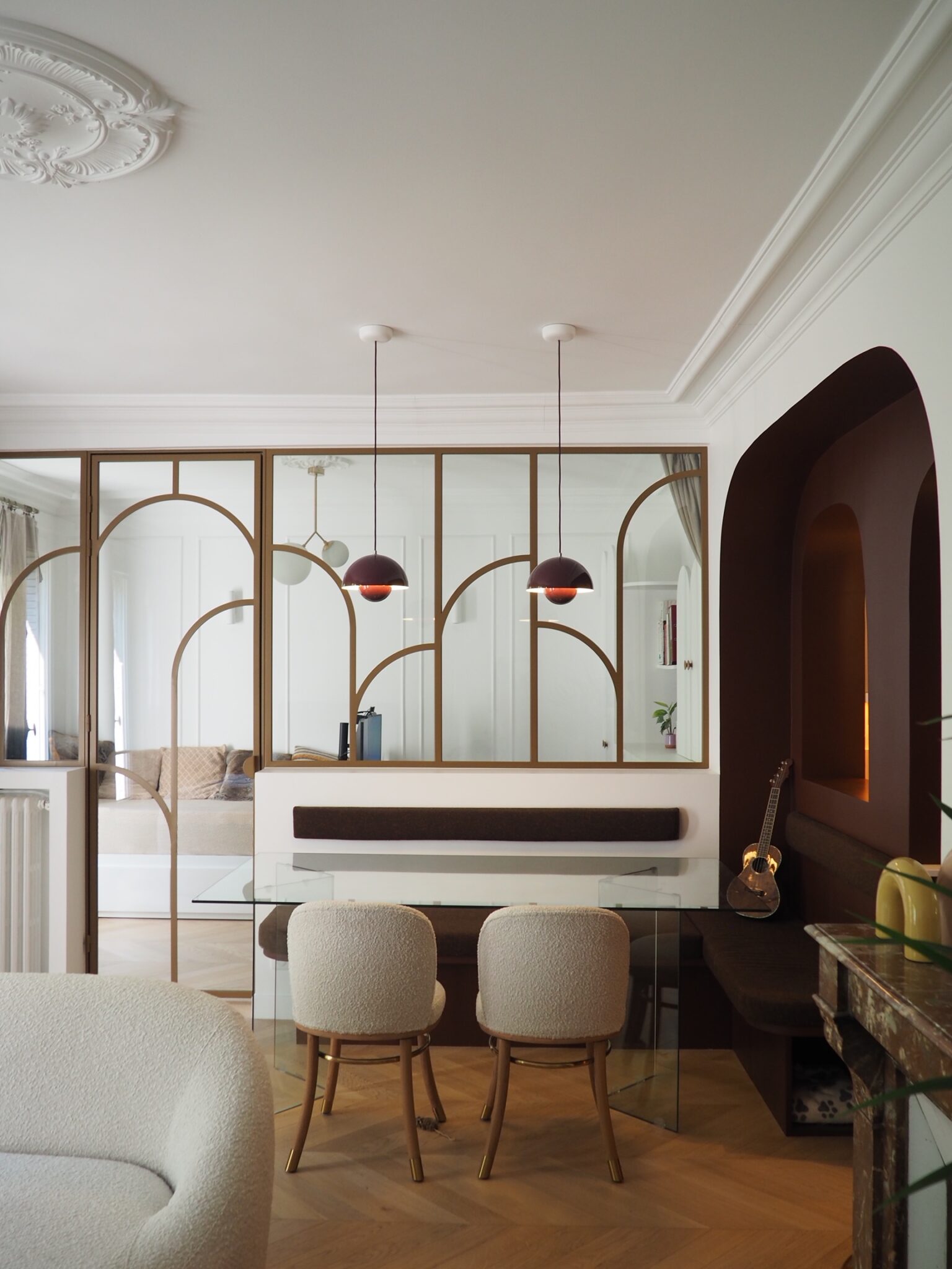 Verrière Art Déco en bronze, séparation bureau / salle à manger — Paris 18